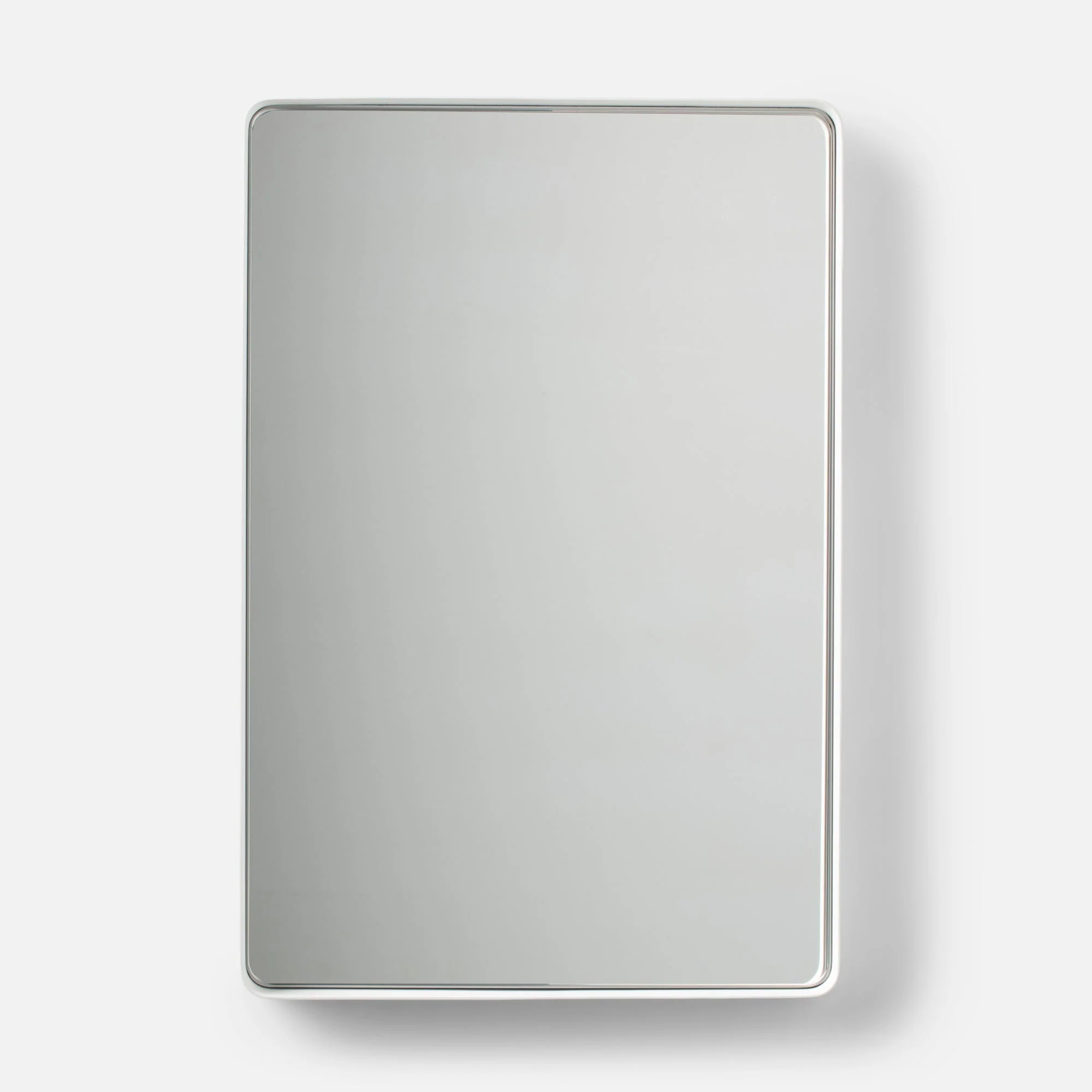 Leo Mirror